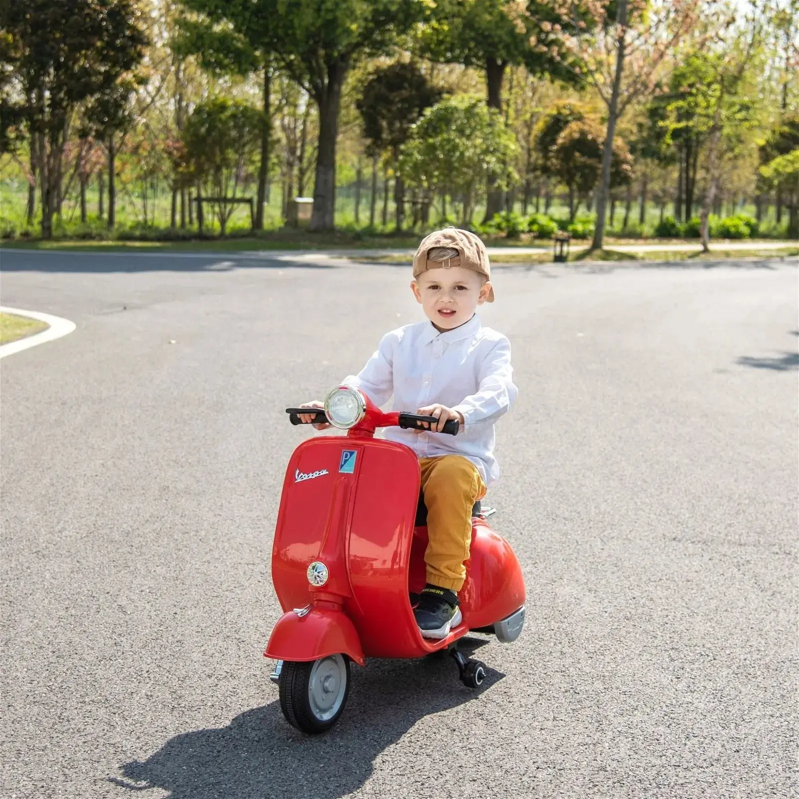 12V Kid's Vespa Electric Ride-On Scooter - Image 3